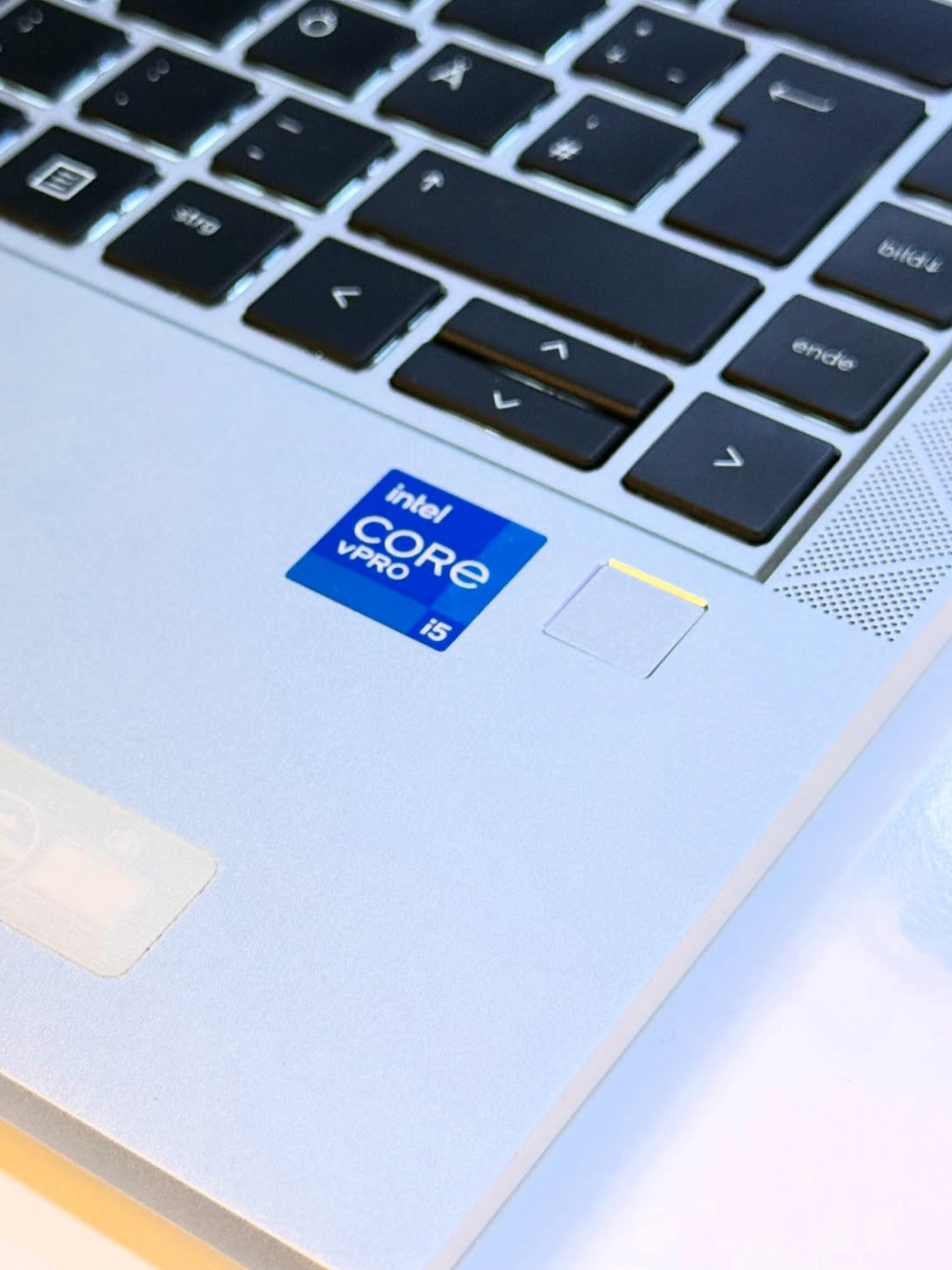 HP EliteBook 840 G8, Intel® Core™ i5 de 11ᵉ génération, 16 Go DDR4, 256 Go SSD